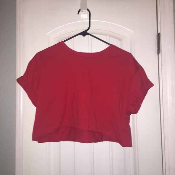 Wet Seal Tops - Wet Seal Crop Top Wet Seal Tops - Wet Seal Crop Top